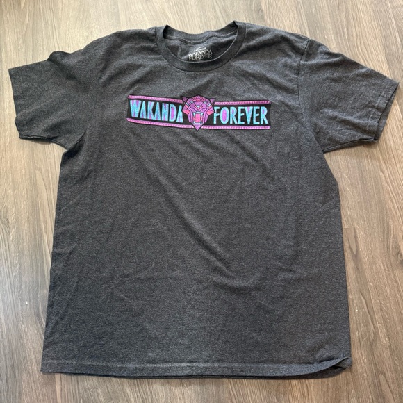 DISNEY MARVEL BLACK PANTHER Wakanda Forever Graphic Tee T-Shirt - Picture 2 of 5